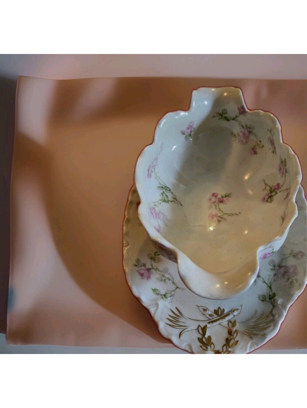 Haviland Limoges Haviland France Apple Blossom Gravy Boat Ruffled Gold Trim 9X6"